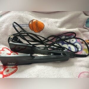 Sedu Flat Iron